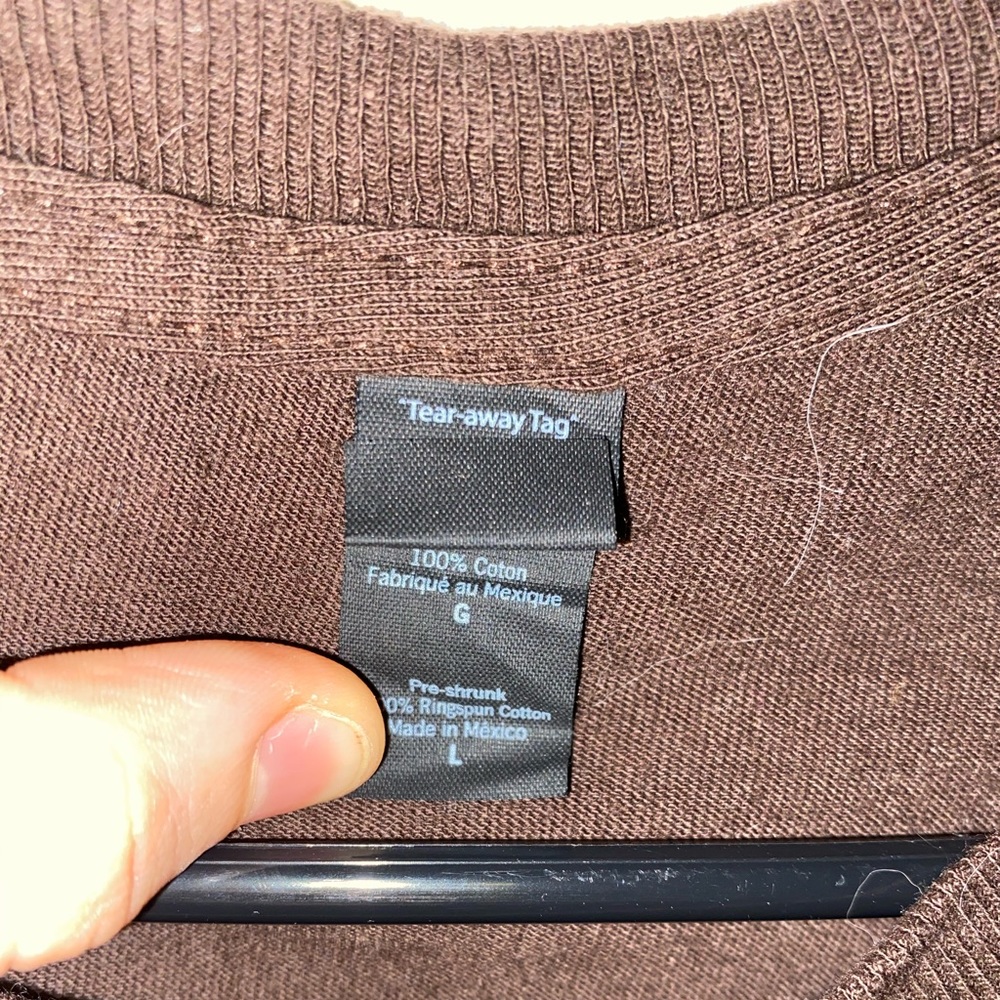 Two Reese’s T shirts - Picture 6 of 6